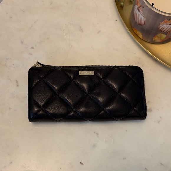 Kate Spade Black Quilted Wallet - Picture 1 of 5